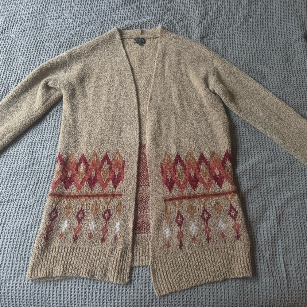 Women's Beige and Red Patterned Sweater
